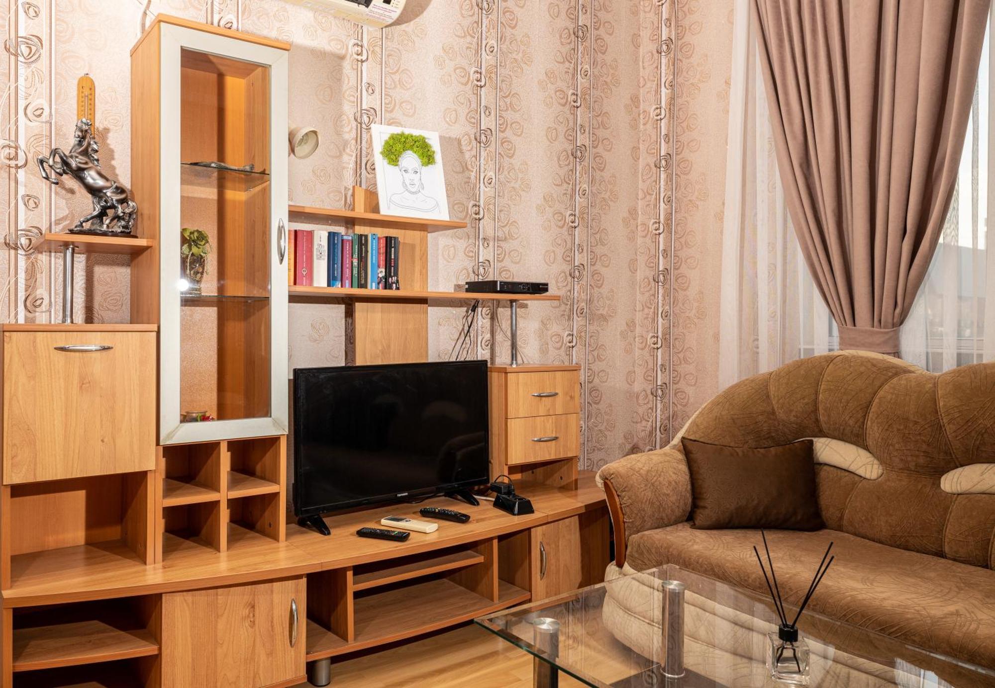 Hotel Kibor Gulubovo  Extérieur photo