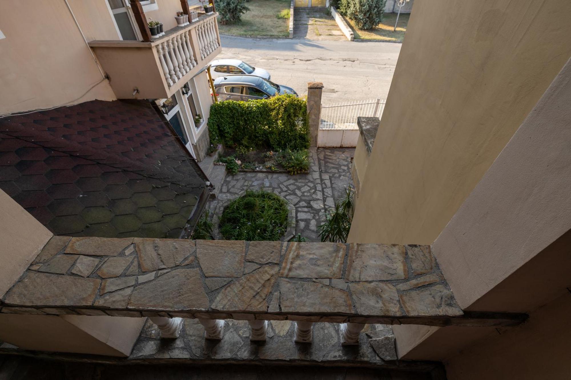 Hotel Kibor Gulubovo  Extérieur photo